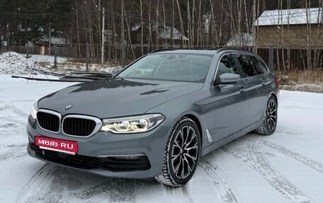 BMW 5 серия, 2019 год, 3 620 000 рублей, 4 фотография