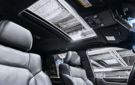 Lexus LX III, 2020 год, 15 фотография