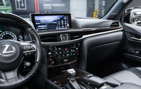 Lexus LX III, 2020 год, 19 фотография