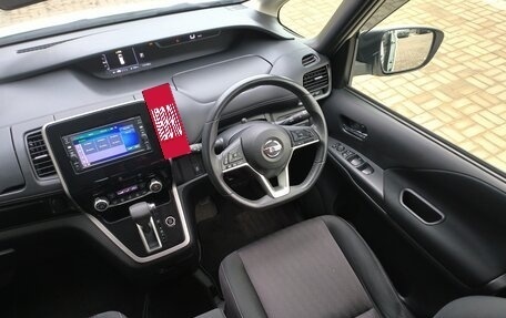 Nissan Serena IV, 2018 год, 2 410 000 рублей, 16 фотография