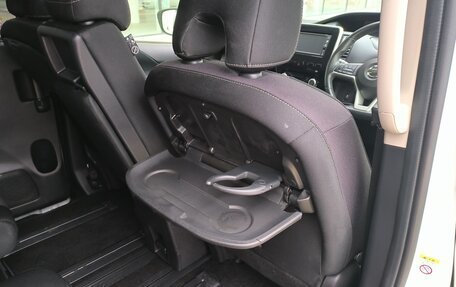 Nissan Serena IV, 2018 год, 2 410 000 рублей, 37 фотография