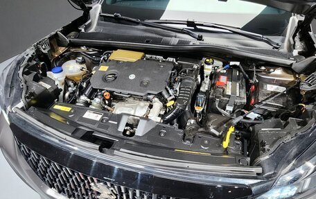 Peugeot 2008 II, 2022 год, 1 804 000 рублей, 6 фотография