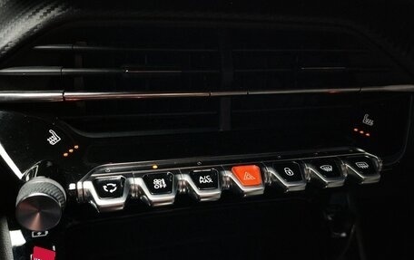 Peugeot 2008 II, 2022 год, 1 804 000 рублей, 17 фотография