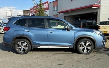 Subaru Forester, 2018 год, 1 980 000 рублей, 8 фотография