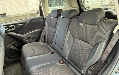 Subaru Forester, 2018 год, 1 980 000 рублей, 12 фотография