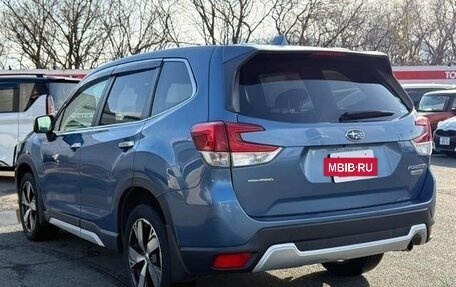 Subaru Forester, 2018 год, 1 980 000 рублей, 5 фотография