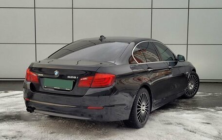 BMW 5 серия, 2013 год, 1 900 000 рублей, 7 фотография