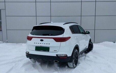 KIA Sportage IV рестайлинг, 2021 год, 2 800 000 рублей, 7 фотография