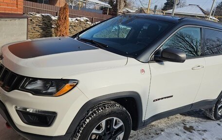 Jeep Compass II, 2017 год, 1 950 000 рублей, 6 фотография