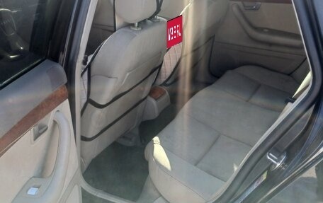 Audi A4, 2002 год, 550 000 рублей, 5 фотография