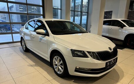 Skoda Octavia, 2017 год, 1 499 000 рублей, 2 фотография