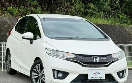 Honda Fit III, 2013 год, 905 000 рублей, 3 фотография