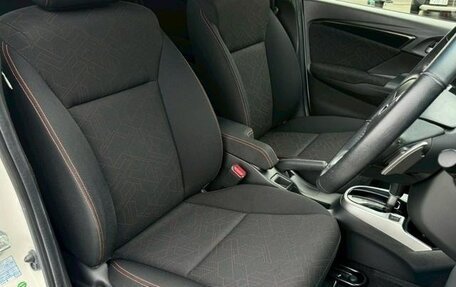 Honda Fit III, 2013 год, 905 000 рублей, 11 фотография