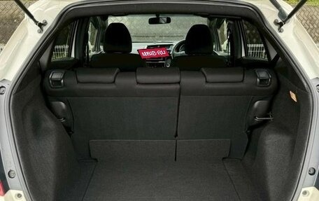 Honda Fit III, 2013 год, 905 000 рублей, 23 фотография