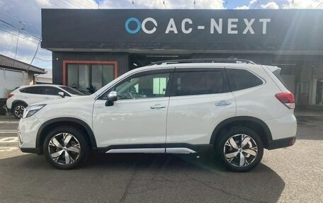 Subaru Forester, 2018 год, 1 950 000 рублей, 9 фотография