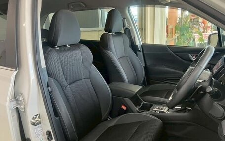 Subaru Forester, 2018 год, 1 950 000 рублей, 16 фотография