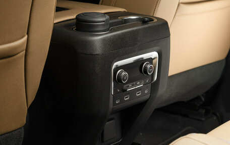 Chevrolet Tahoe IV, 2023 год, 14 000 000 рублей, 19 фотография