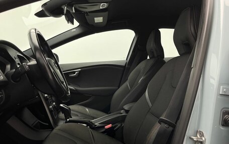 Volvo V40 Cross Country I, 2017 год, 1 849 000 рублей, 15 фотография