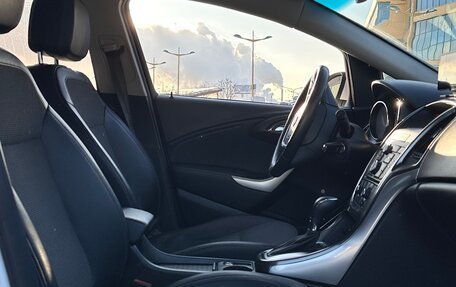 Opel Astra J, 2011 год, 700 000 рублей, 22 фотография