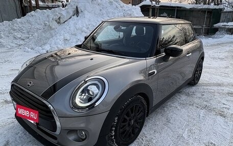 MINI Hatch, 2020 год, 2 500 000 рублей, 9 фотография