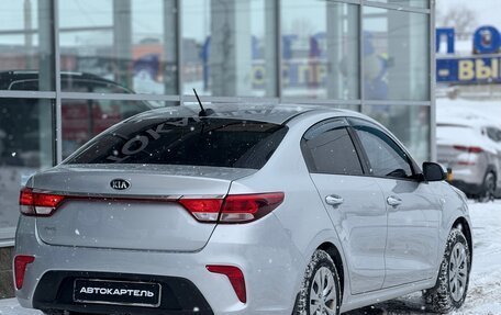 KIA Rio IV, 2018 год, 1 300 000 рублей, 15 фотография