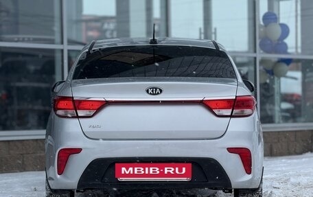 KIA Rio IV, 2018 год, 1 300 000 рублей, 18 фотография