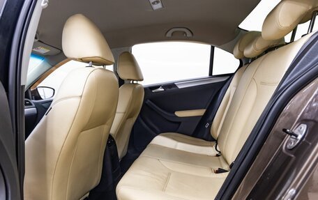 Volkswagen Jetta VI, 2012 год, 1 058 000 рублей, 18 фотография