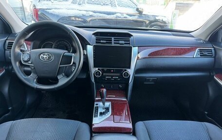 Toyota Camry, 2012 год, 1 540 000 рублей, 9 фотография