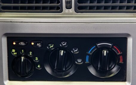 Daewoo Nexia I рестайлинг, 2013 год, 250 000 рублей, 18 фотография