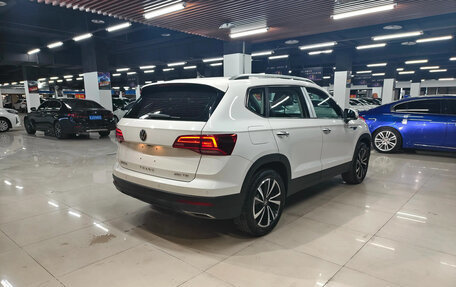 Volkswagen Tharu, 2023 год, 1 600 000 рублей, 2 фотография