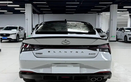 Hyundai Elantra, 2023 год, 1 687 911 рублей, 6 фотография