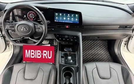 Hyundai Elantra, 2023 год, 1 687 911 рублей, 14 фотография