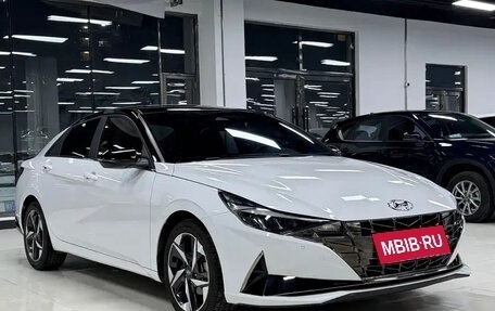 Hyundai Elantra, 2023 год, 1 687 911 рублей, 3 фотография