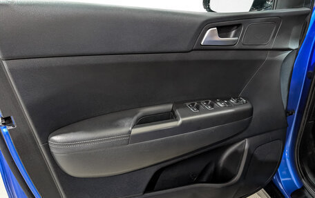 KIA Sportage IV рестайлинг, 2019 год, 2 050 000 рублей, 19 фотография