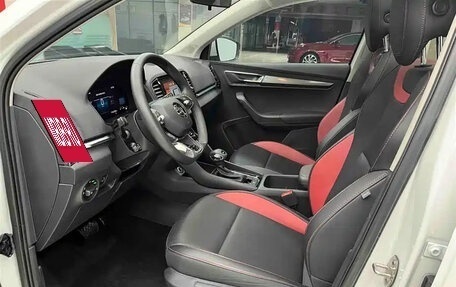 Skoda Karoq I, 2024 год, 2 640 000 рублей, 8 фотография