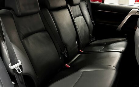 Toyota Land Cruiser Prado 150 рестайлинг 2, 2016 год, 3 997 000 рублей, 14 фотография