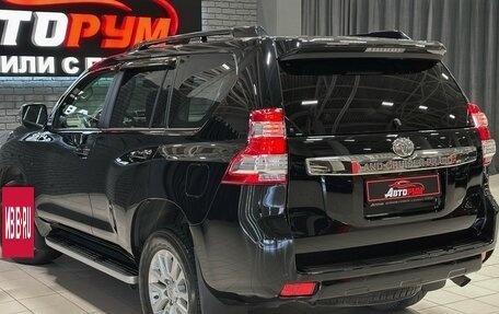 Toyota Land Cruiser Prado 150 рестайлинг 2, 2016 год, 3 997 000 рублей, 7 фотография