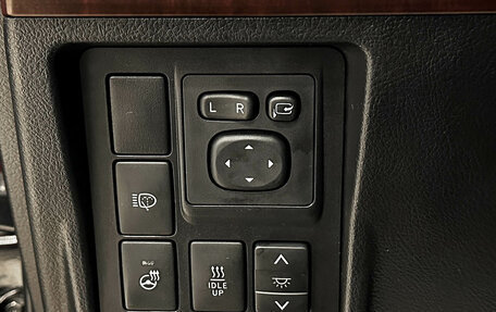 Toyota Land Cruiser Prado 150 рестайлинг 2, 2016 год, 3 997 000 рублей, 19 фотография