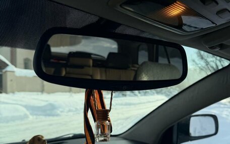 Toyota Avensis III рестайлинг, 2004 год, 449 999 рублей, 7 фотография