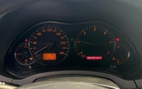 Toyota Avensis III рестайлинг, 2004 год, 449 999 рублей, 11 фотография