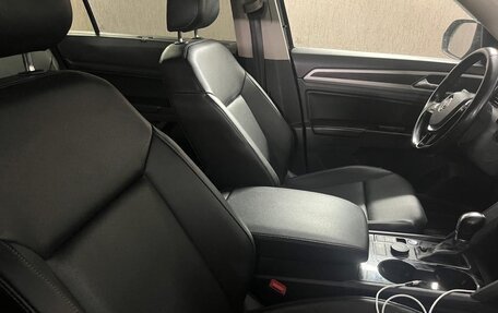 Volkswagen Teramont I, 2018 год, 2 900 000 рублей, 11 фотография