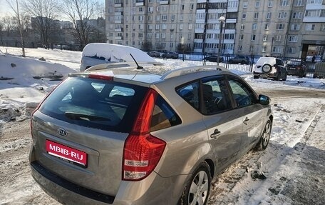 KIA cee'd I рестайлинг, 2010 год, 730 000 рублей, 1 фотография