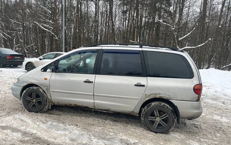 Volkswagen Sharan I рестайлинг, 1998 год, 325 000 рублей, 3 фотография