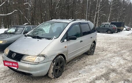 Volkswagen Sharan I рестайлинг, 1998 год, 325 000 рублей, 2 фотография