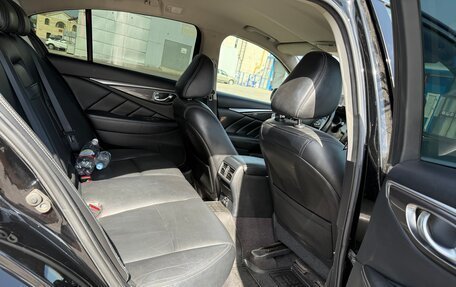 Infiniti Q50 I рестайлинг, 2017 год, 1 850 000 рублей, 16 фотография