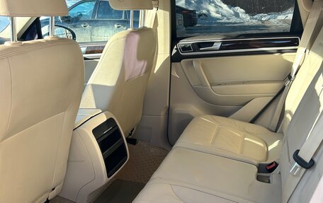 Volkswagen Touareg III, 2013 год, 2 350 000 рублей, 12 фотография