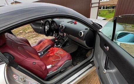 Audi TT, 2000 год, 670 000 рублей, 3 фотография