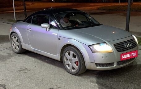 Audi TT, 2000 год, 670 000 рублей, 9 фотография