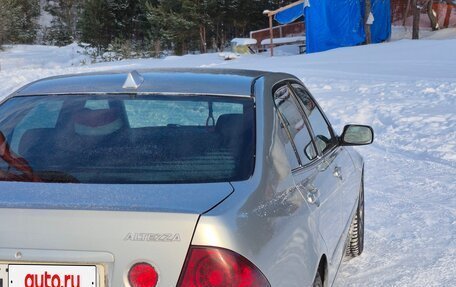 Toyota Altezza, 2001 год, 700 000 рублей, 9 фотография