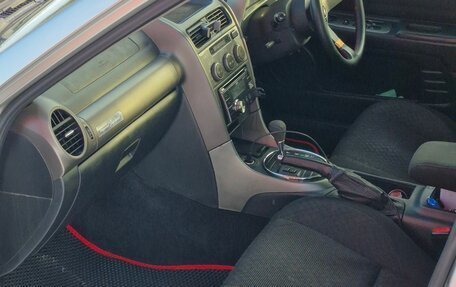 Toyota Altezza, 2001 год, 700 000 рублей, 14 фотография